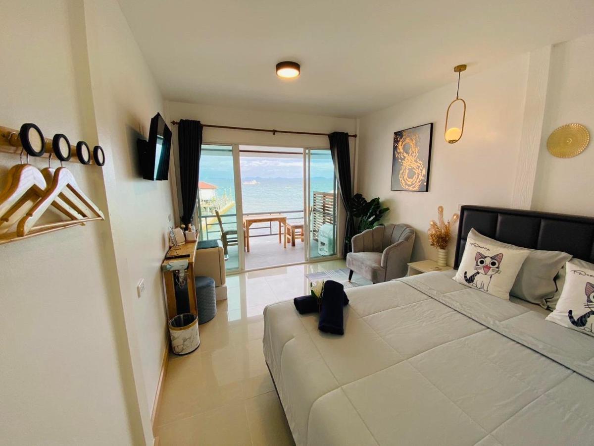 บ้านพักการ์ฟิลด์ ซีวิว เกาะล้าน Ko Lan Exterior foto